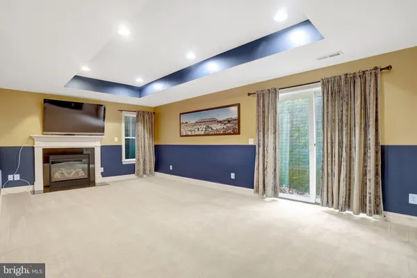 $7,500 | 2406 North Potomac Street, Arlington, VA 22205