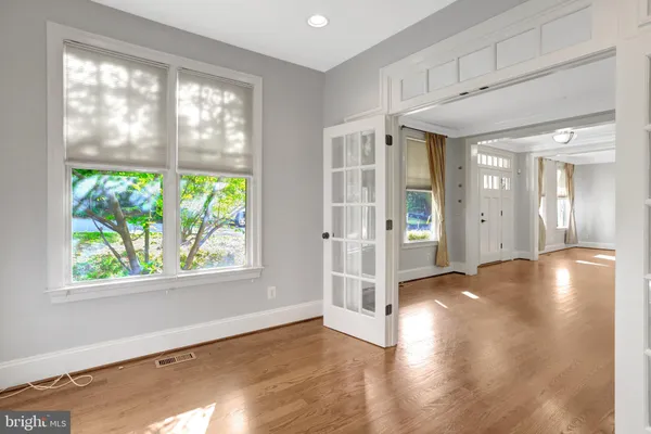 $7,500 | 2406 North Potomac Street, Arlington, VA 22205