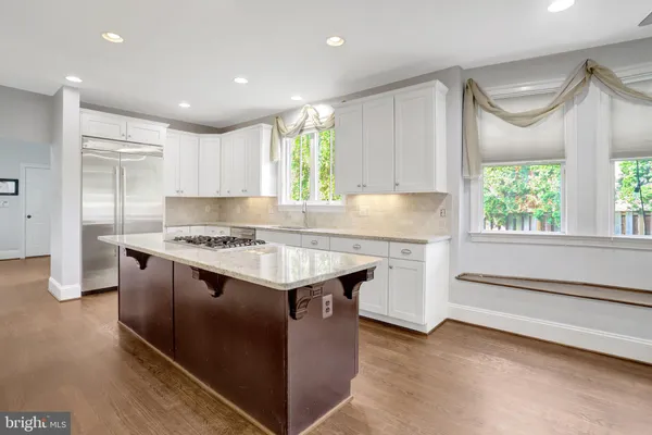 $7,500 | 2406 North Potomac Street, Arlington, VA 22205