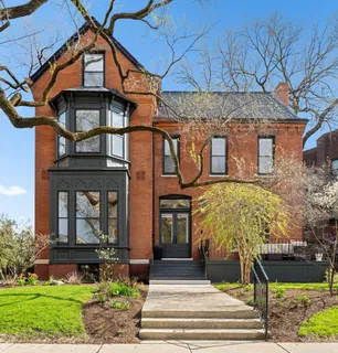 $5,475,000 | 835 West Chalmers Place, Chicago, IL 60614