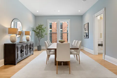 $5,475,000 | 835 West Chalmers Place, Chicago, IL 60614