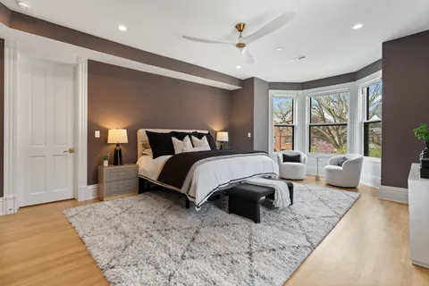 $5,475,000 | 835 West Chalmers Place, Chicago, IL 60614
