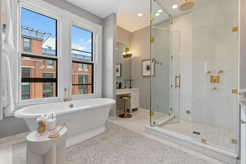 $5,475,000 | 835 West Chalmers Place, Chicago, IL 60614