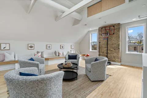 $5,475,000 | 835 West Chalmers Place, Chicago, IL 60614