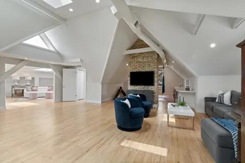 $5,475,000 | 835 West Chalmers Place, Chicago, IL 60614