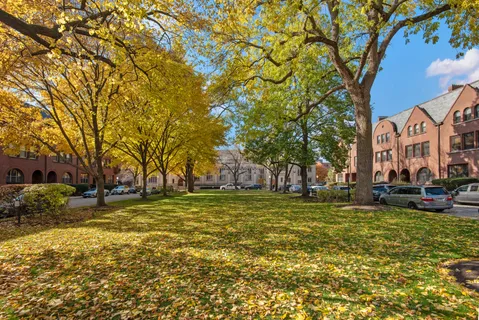$5,475,000 | 835 West Chalmers Place, Chicago, IL 60614