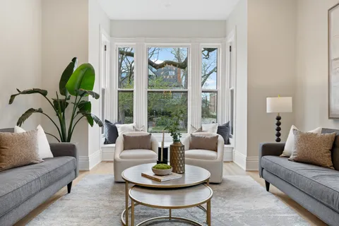 $5,475,000 | 835 West Chalmers Place, Chicago, IL 60614