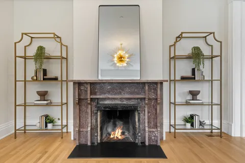 $5,475,000 | 835 West Chalmers Place, Chicago, IL 60614