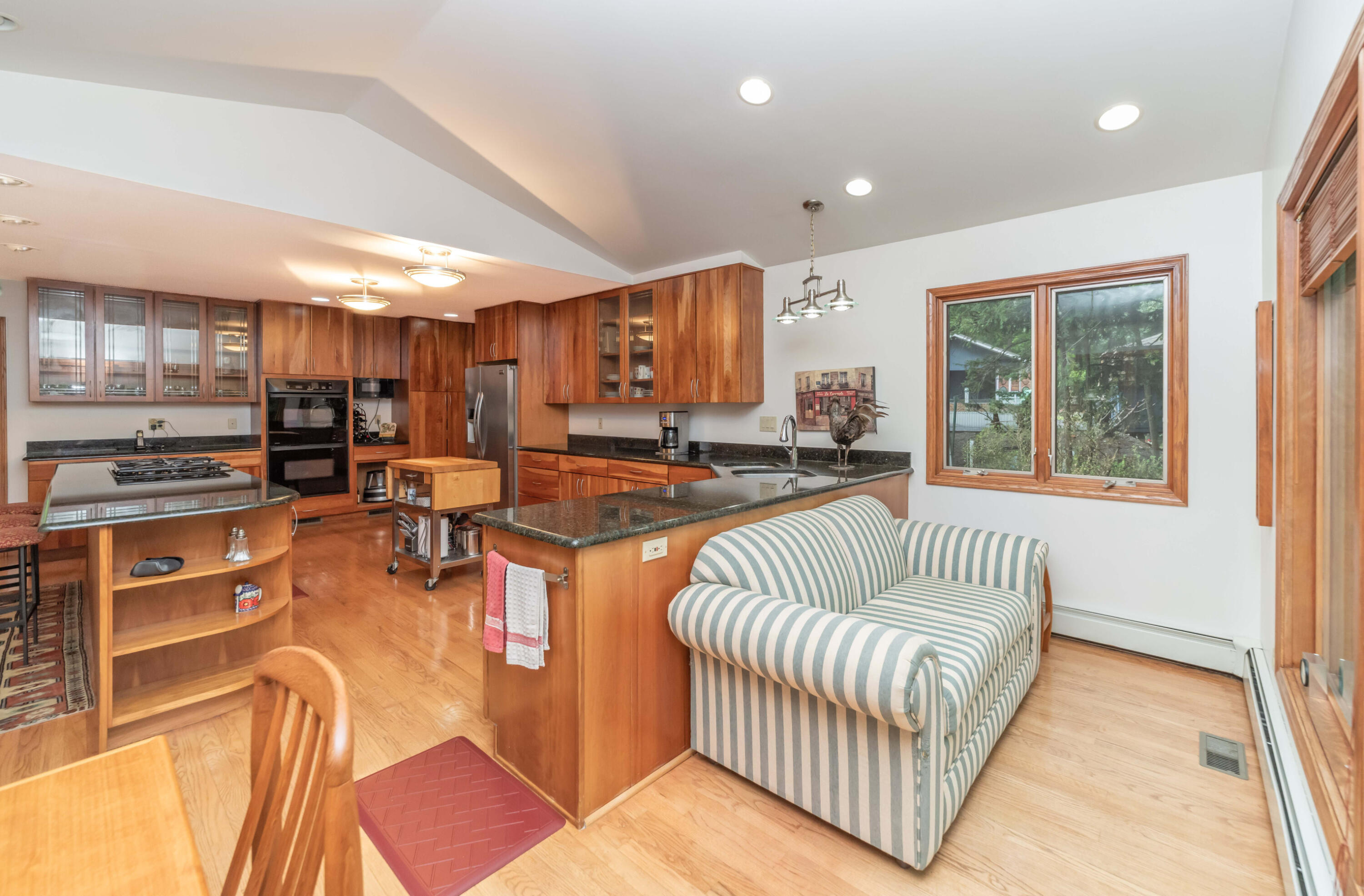 34150 Hunters Row Farmington, MI 48331 - Photo 33 of 74 048_40