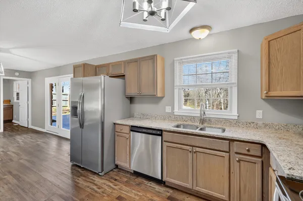 $287,900 | 2267 Lambert Drive, Westmoreland, TN 37186