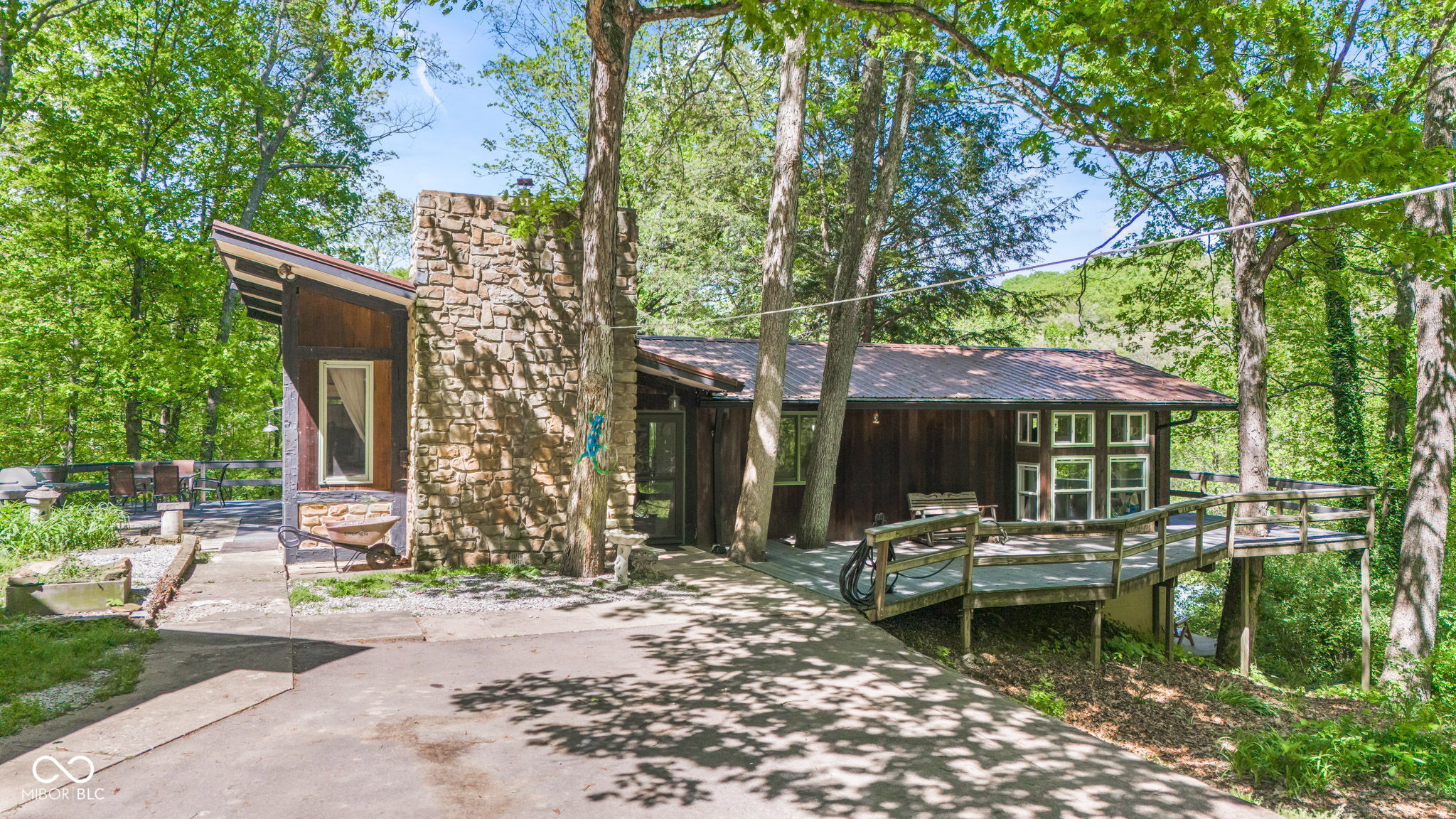 1686 Borders Road Nashville, IN 47448 - Photo 1 of 74 Gallery Image 1