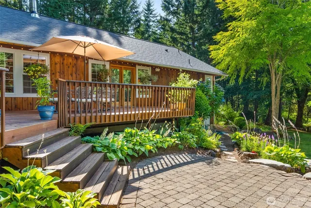 $899,000 | 5030 Grand Fir Lane Northwest, Olympia, WA 98502