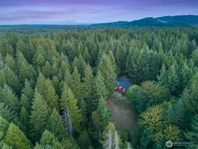 $899,000 | 5030 Grand Fir Lane Northwest, Olympia, WA 98502