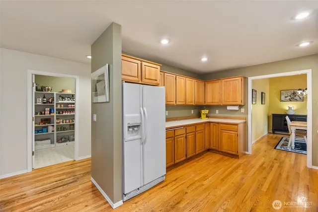 $899,000 | 5030 Grand Fir Lane Northwest, Olympia, WA 98502