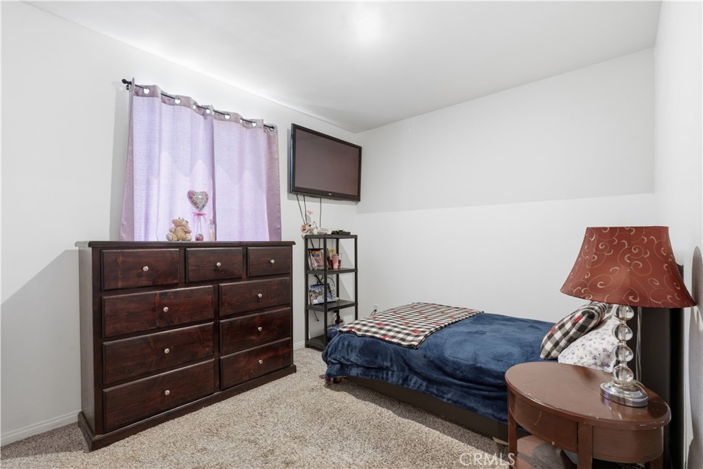 15627 Raptor Road Moreno Valley, CA 92551 - Photo 6 of 24 Photo has been edited to enhance quality.