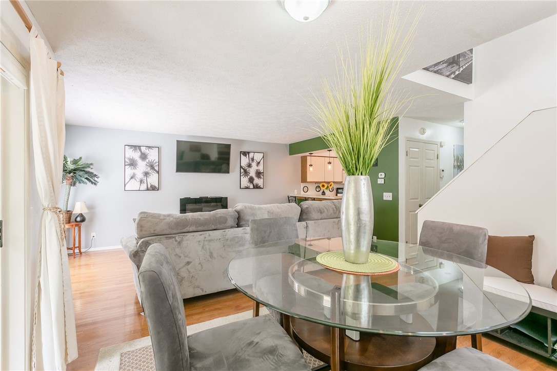 658 Broadway Rochester, NY 14607 - Photo 7 of 21