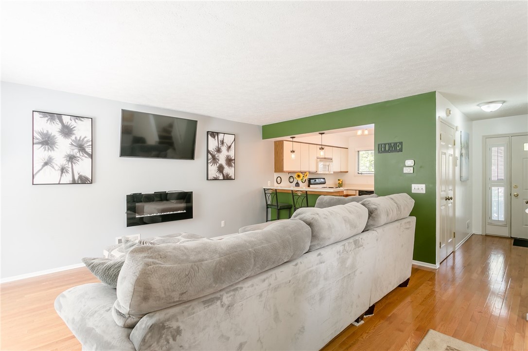 658 Broadway Rochester, NY 14607 - Photo 8 of 21