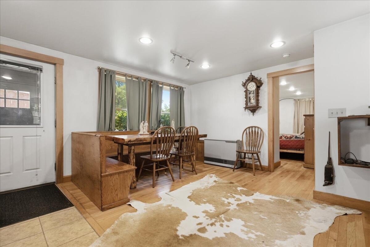 46 Abbott Hill Road West Paris, ME 04289 - Photo 9 of 51 Dining area