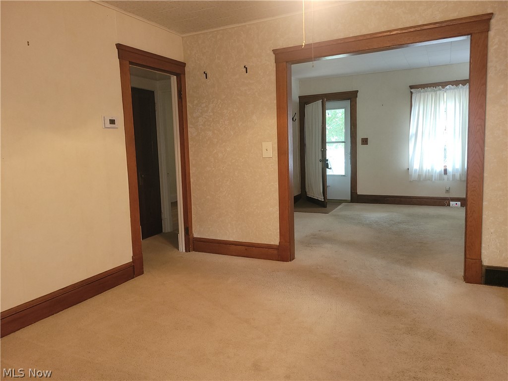 3953 Ardmore Road Cleveland Heights, OH 44121 - Photo 10 of 28 Beautiful Natural Wood Trim adds warmth to all rooms