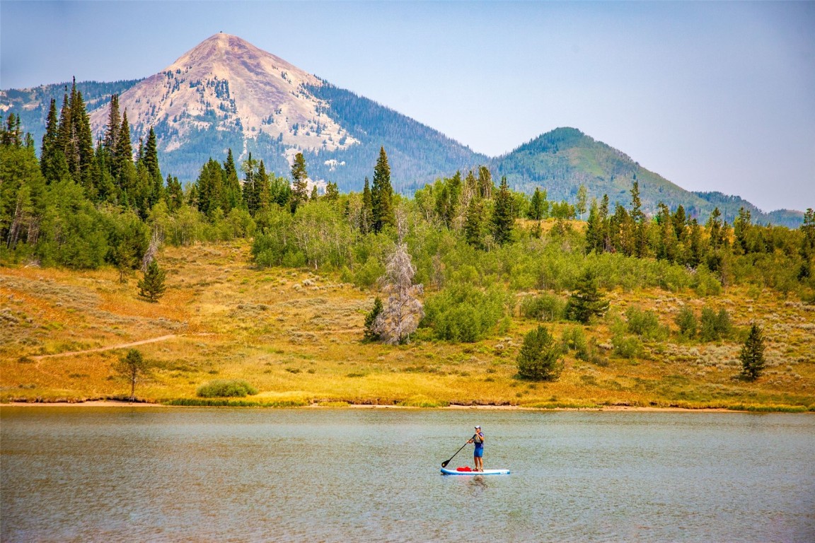 25065 Aspen Way Clark, CO 80428 - Photo 44 of 50 a view of an ocean with a mountain