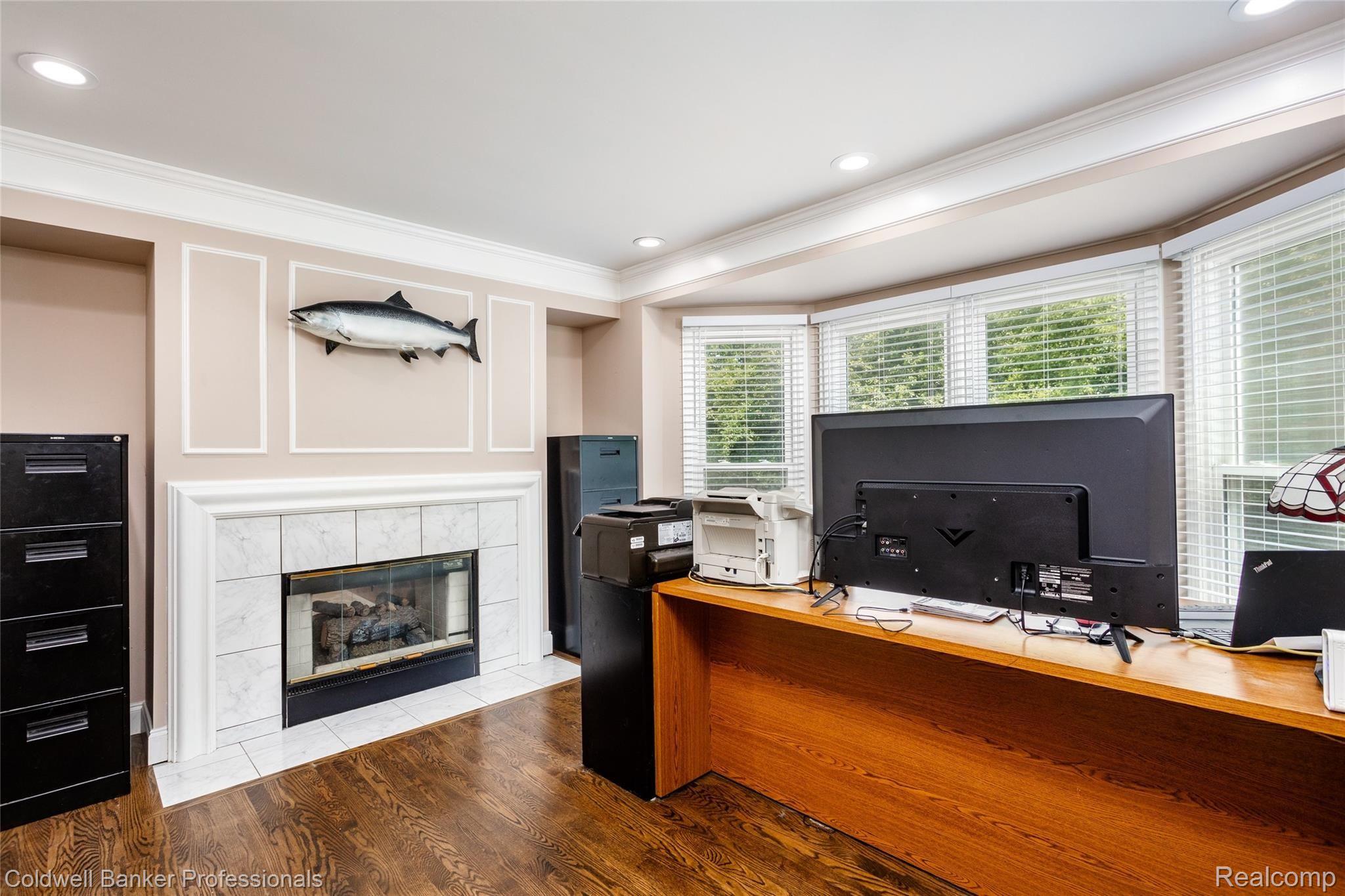 538 Sandalwood Road Canton, MI 48188 - Photo 19 of 49 Office Fireplace