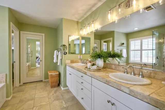 $1,450,000 | 11590 Trailbrook Lane, San Diego, CA 92128