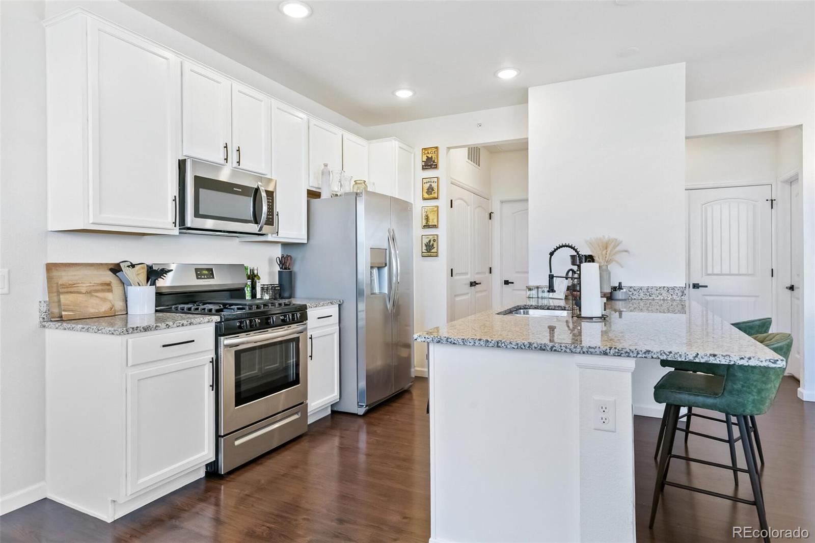 4605 Copeland Lane, Unit 204 Highlands Ranch, CO 80126 - Photo 8 of 25