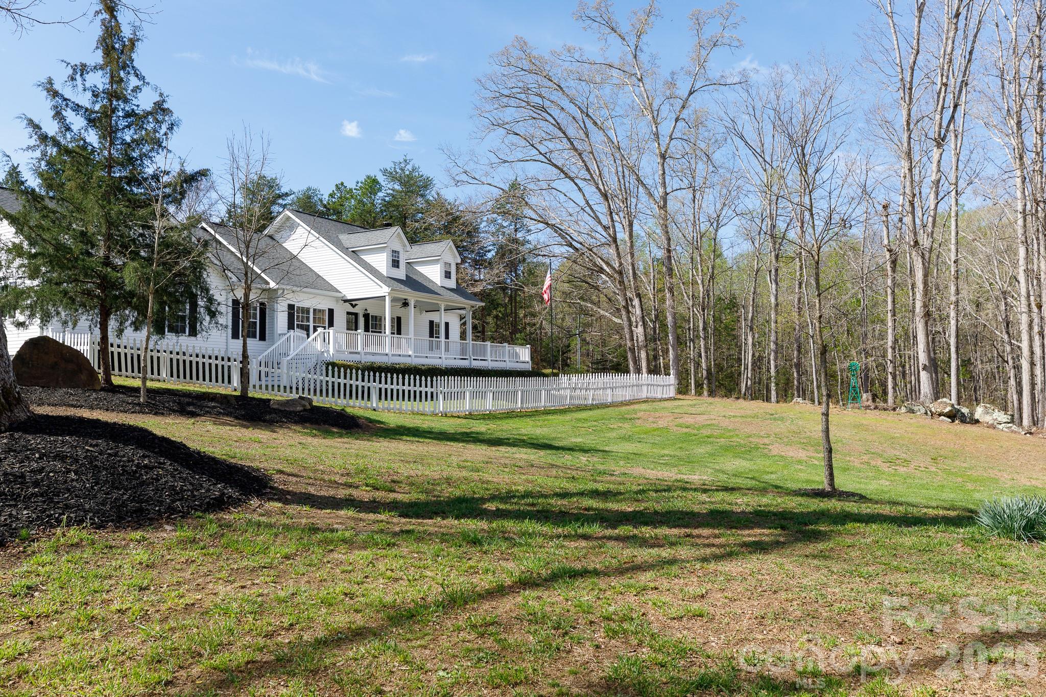 1108 State Rd S-46-996 York, SC 29745 - Photo 23 of 44