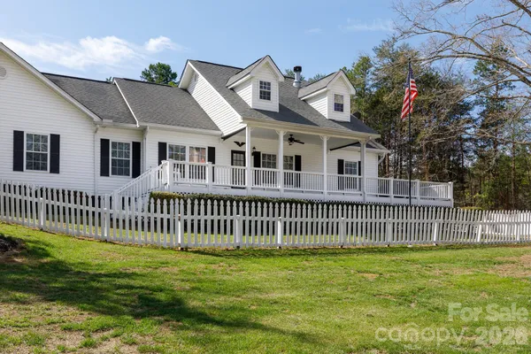 $825,000 | 1108 State Rd S-46-996, York, SC 29745
