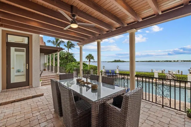 $15,950,000 | 4315 Mangrove Place, Sarasota, FL 34242