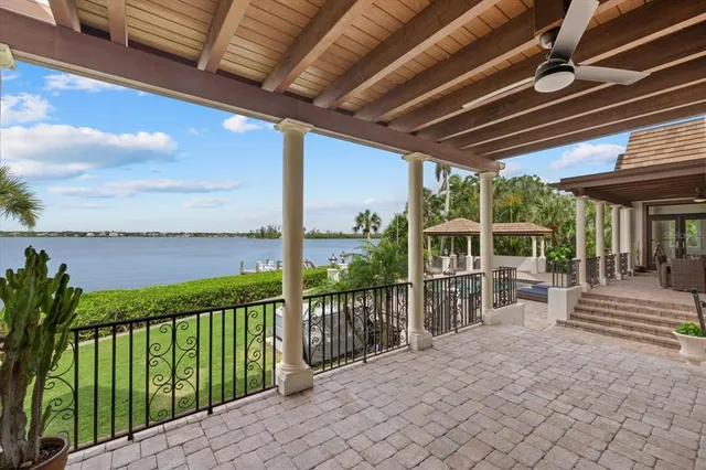 $15,950,000 | 4315 Mangrove Place, Sarasota, FL 34242
