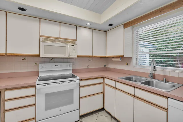 $699,000 | 5353 Dogwood Dell Rd Gulf, Marathon, FL 33050