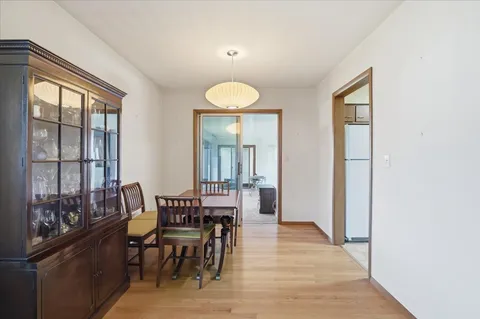 $299,900 | 2705 Adelaide Avenue, Waukegan, IL 60087