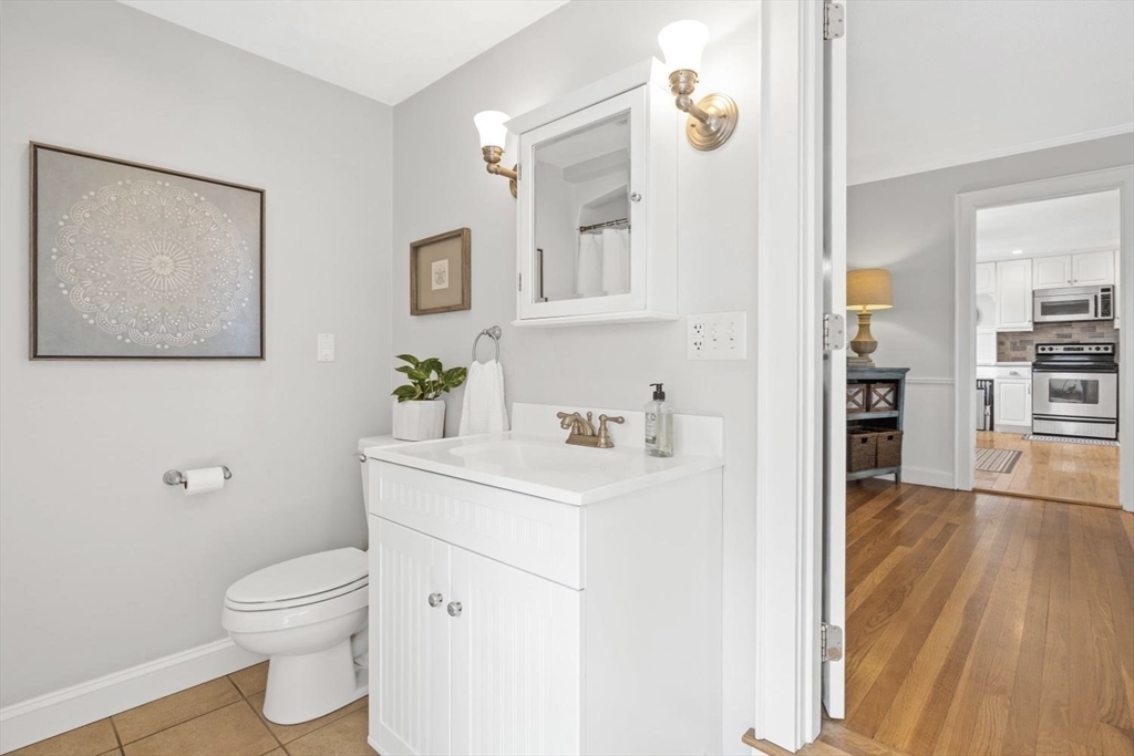 87 Sims Road Quincy, MA 02170 - Photo 10 of 23 Gallery Image 10