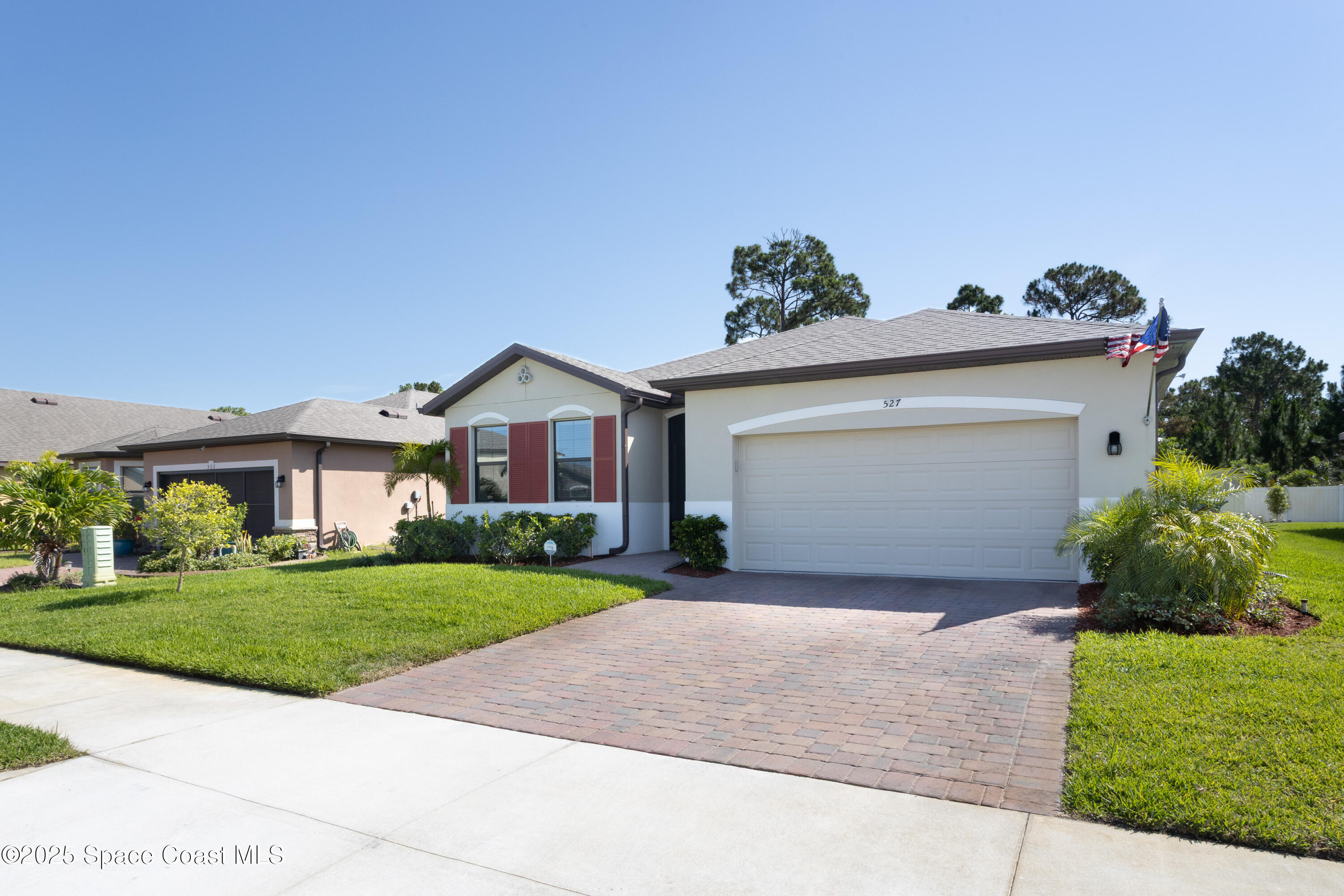 527 Old Country Rd S East Palm Bay, FL 32909 - Photo 2 of 35 02_527 Old Country Rd SE