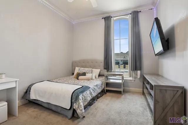 $565,000 | 9038 Villa Haven Drive, Greenwell Springs, LA 70739