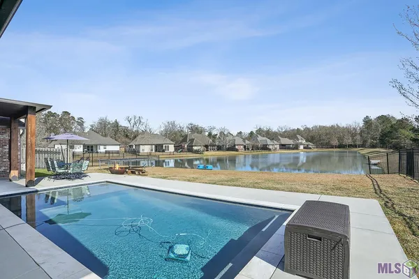 $549,000 | 9038 Villa Haven Drive, Greenwell Springs, LA 70739