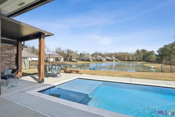 $549,000 | 9038 Villa Haven Drive, Greenwell Springs, LA 70739