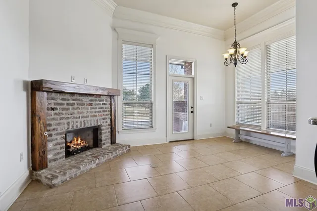 $565,000 | 9038 Villa Haven Drive, Greenwell Springs, LA 70739