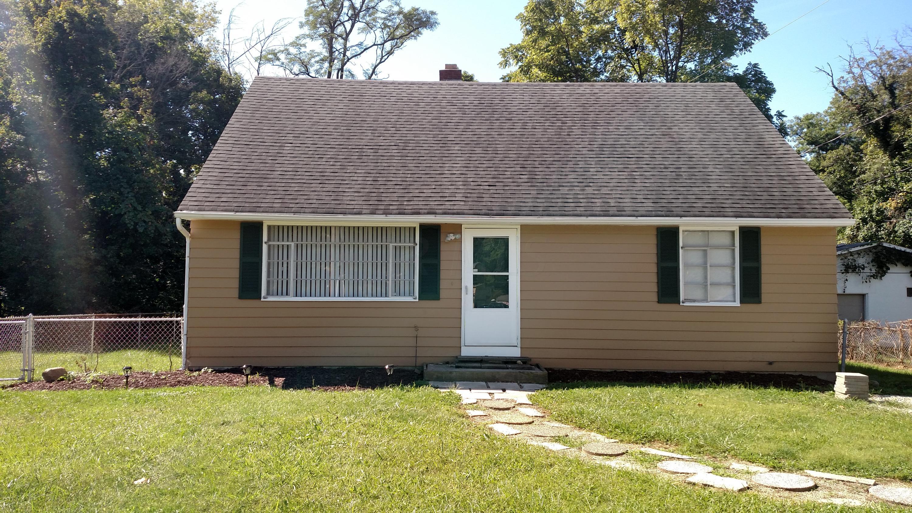 2645 Ferris Road Columbus, OH 43224 - Photo 3 of 13 Gallery Image 3