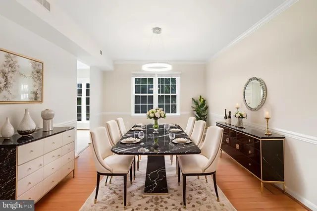 $3,700 | 9207 Hunting Pines Place, Fairfax, VA 22032