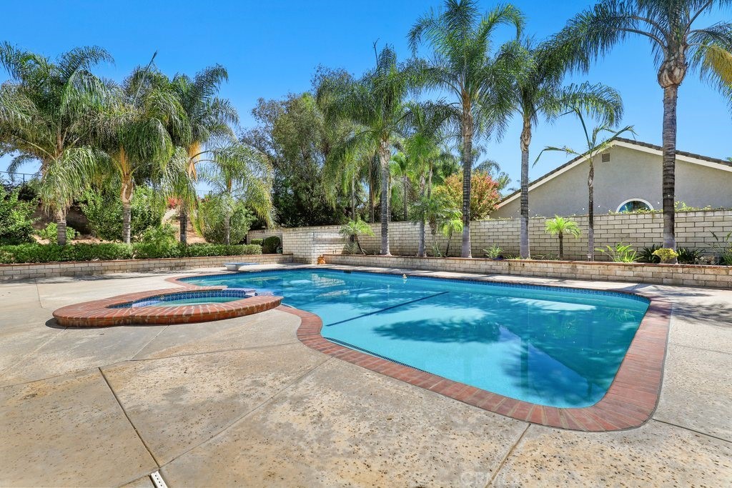 7910 Westgate Court Riverside, CA 92506 - Photo 36 of 61