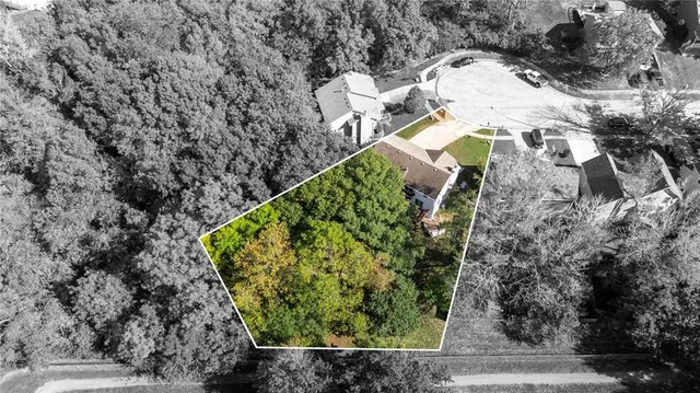 $270,000 | 5826 North Delta Avenue, Kansas City, MO 64151