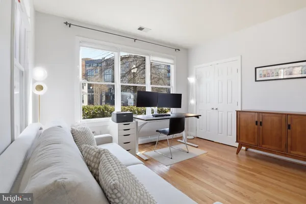 $7,200 | 1142 North Jackson Street, Arlington, VA 22201