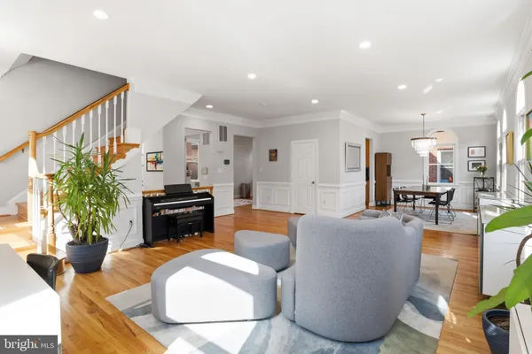 $7,200 | 1142 North Jackson Street, Arlington, VA 22201