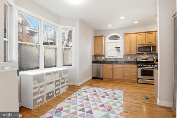 $7,200 | 1142 North Jackson Street, Arlington, VA 22201