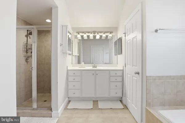 $7,200 | 1142 North Jackson Street, Arlington, VA 22201