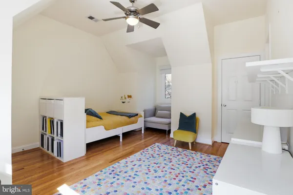 $7,200 | 1142 North Jackson Street, Arlington, VA 22201