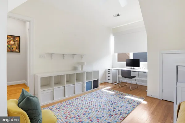 $7,200 | 1142 North Jackson Street, Arlington, VA 22201