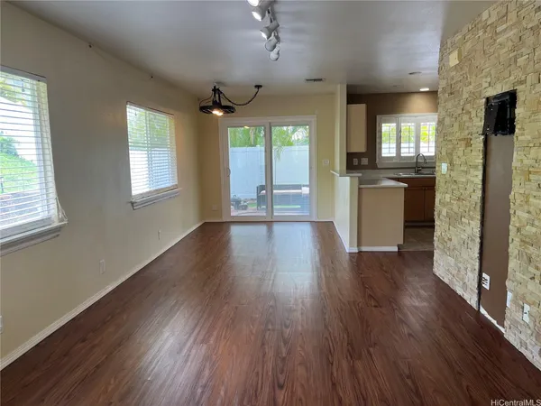 $4,200 | 92-6043 Nemo Street, Unit 24, Kapolei, HI 96707